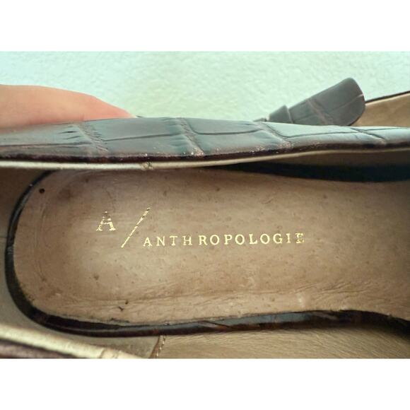 Anthropologie Alligator Embossed Leather Heeled Loafer Shoes Size 8 Square Toe - Picture 5 of 8